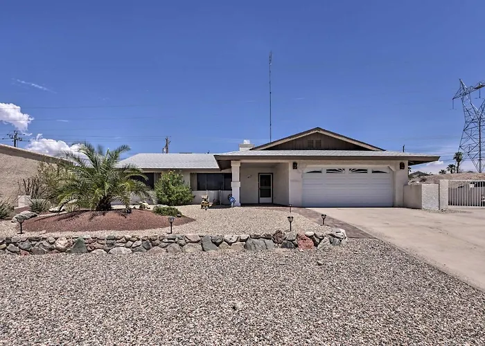 Holiday home 4 Mi To Havasu: Luxe W/ Outdoor Oasis